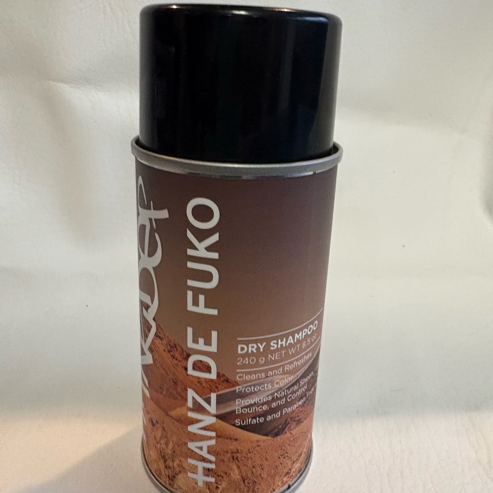 Dry Shampoo - Black and Brown